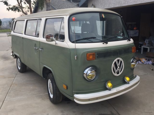 1976 Volkswagen Bus/Vanagon - photo 2