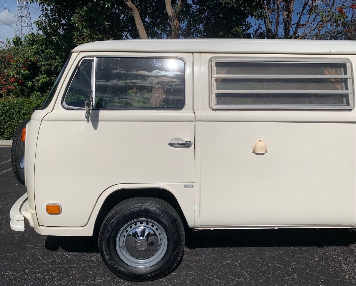 1976 Volkswagen Bus/Vanagon - photo 11