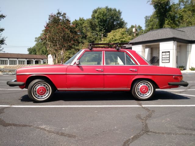 1976 Mercedes-Benz 200-Series 240D - photo 13