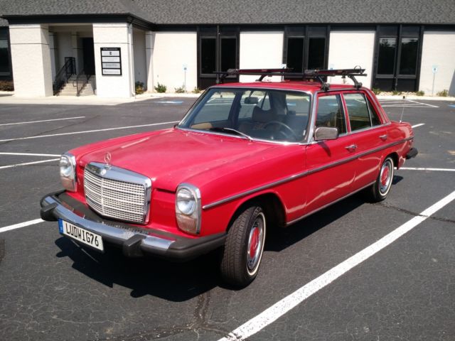 1976 Mercedes-Benz 200-Series 240D - photo 2