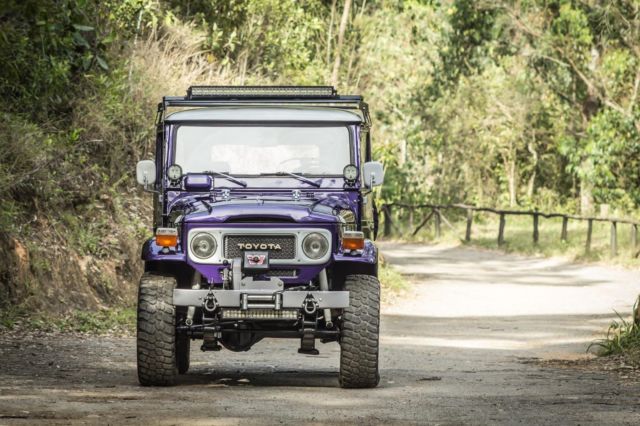 1982 Toyota FJ40 Land Cruiser -- - photo 2