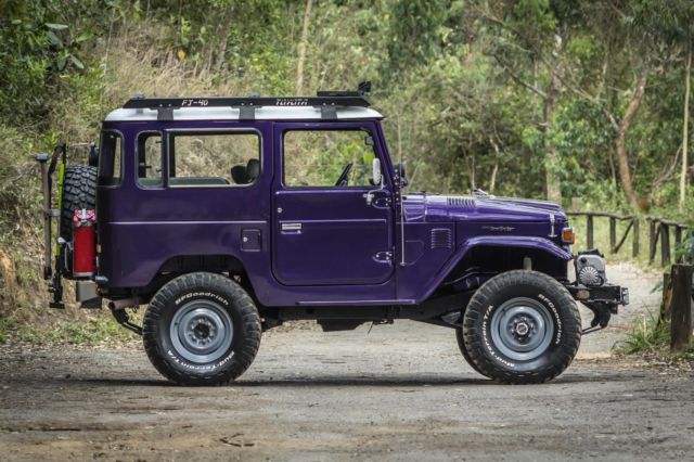 1982 Toyota FJ40 Land Cruiser -- - photo 8