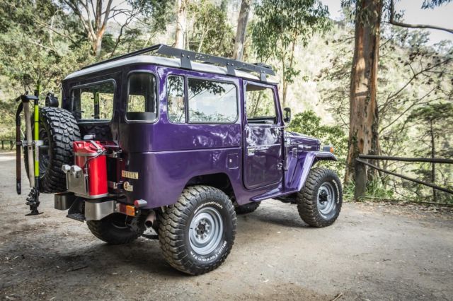 1982 Toyota FJ40 Land Cruiser -- - photo 9
