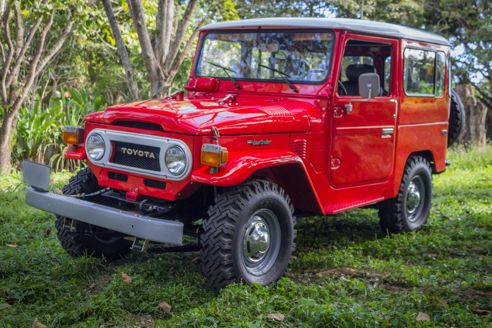 1977 Toyota Land Cruiser 2-door SUV - photo 2