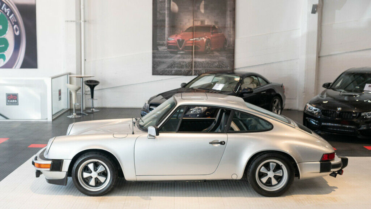 1977 Porsche 911 3.0 - photo 2