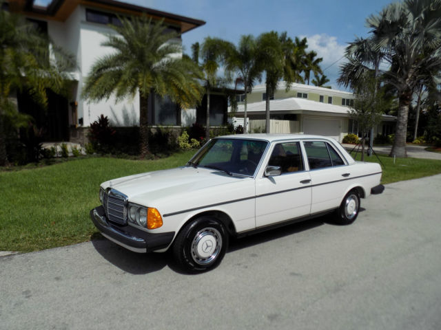 1977 Mercedes-Benz 300-Series 300 D - photo 6