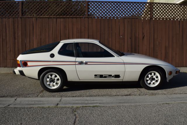 1977 Porsche 924 Hatchback - photo 6