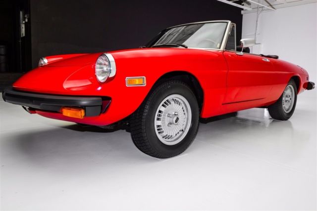 1977 Alfa Romeo 2000 Veloce Spider (WINTER CLEARANCE SALE $12,900) - photo 4