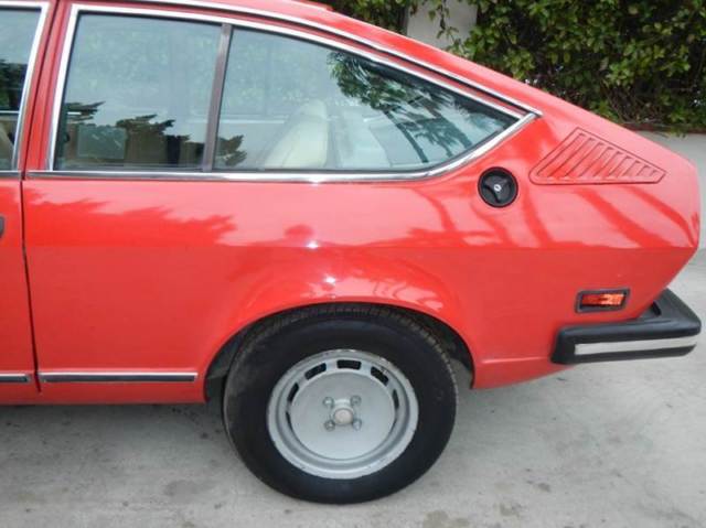 1977 Alfa Romeo GTV - photo 8