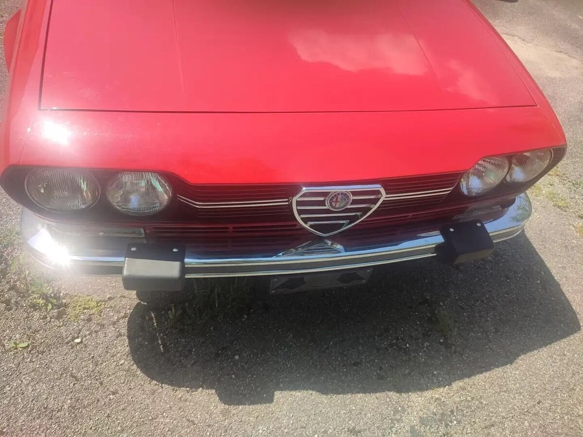 1977 Alfa Romeo Alfetta 2.0L inline-4, Manual, Rare GTV, - photo 2