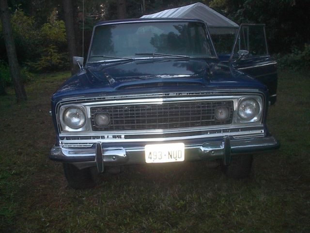 1977 Jeep Wagoneer loaded - photo 3