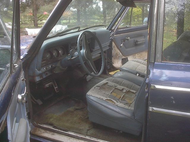 1977 Jeep Wagoneer loaded - photo 5