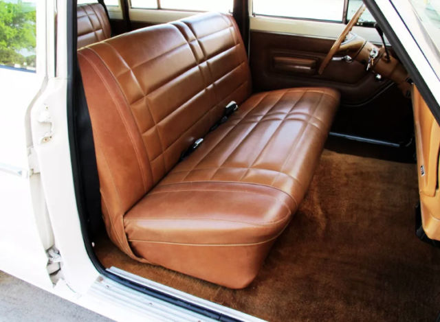 1977 Jeep Wagoneer - photo 12