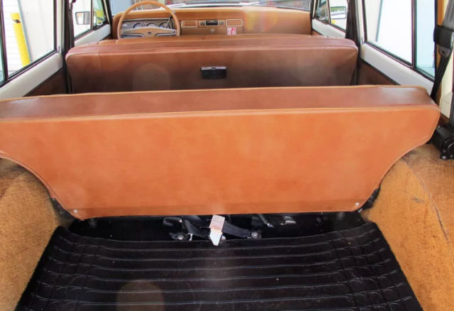 1977 Jeep Wagoneer - photo 13