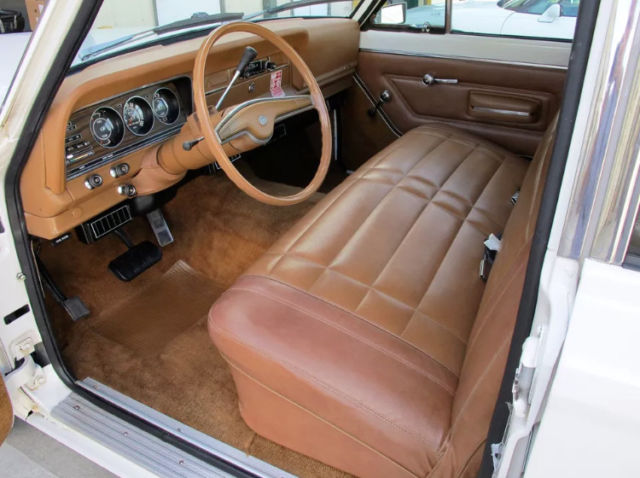 1977 Jeep Wagoneer - photo 6