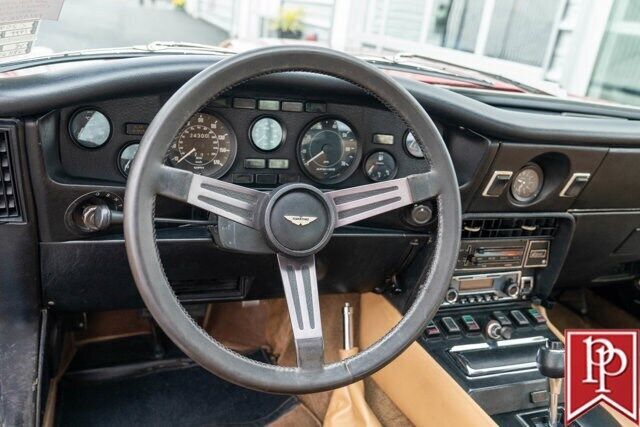 1977 Aston Martin Vantage Series III - photo 10