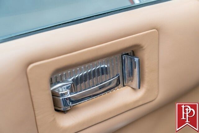 1977 Aston Martin Vantage Series III - photo 13