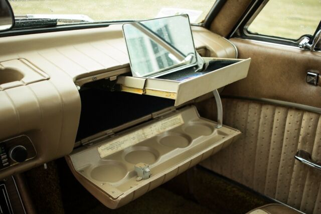 1977 Studebaker Avanti - photo 10