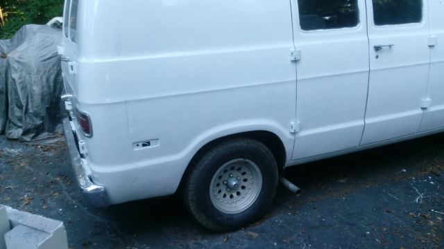 1977 B 100 DODGE VAN 1977 Dodge Ram Van