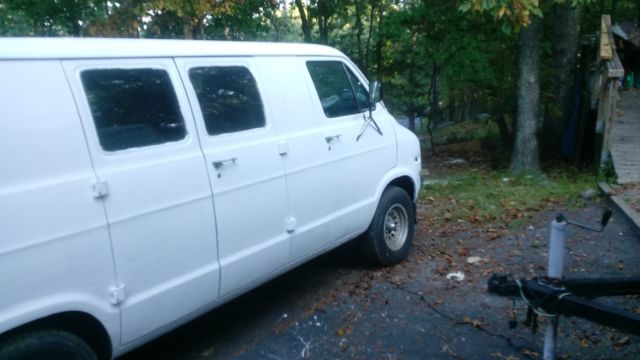 1977 Dodge Ram Van - photo 2