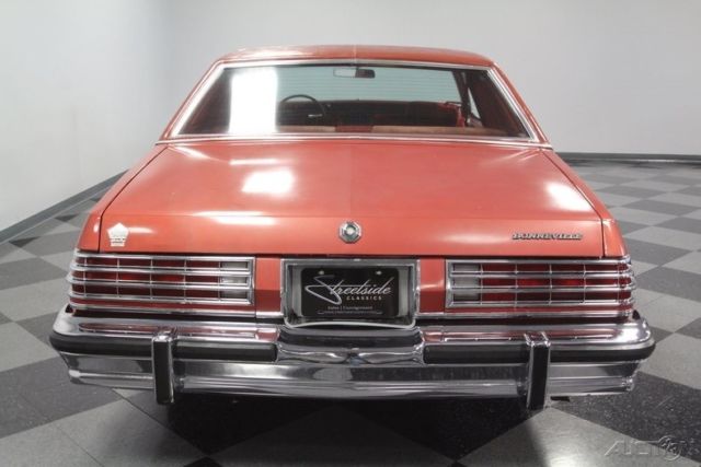 1977 Pontiac Bonneville Brougham - photo 11
