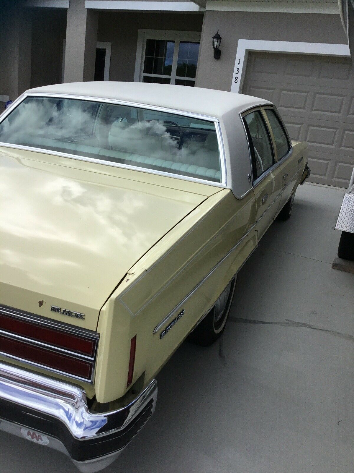 1977 Buick Electra 225 - photo 6