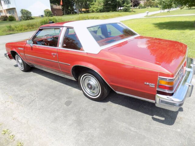 1977 Buick LeSabre - photo 10