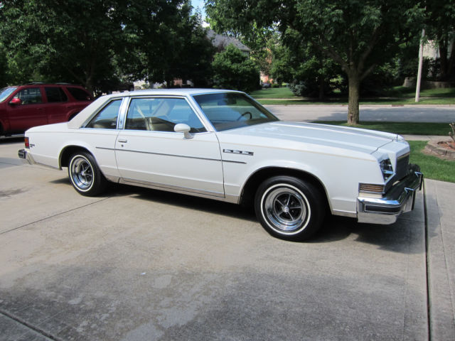 1977 Buick LeSabre Custom Coupe - photo 3