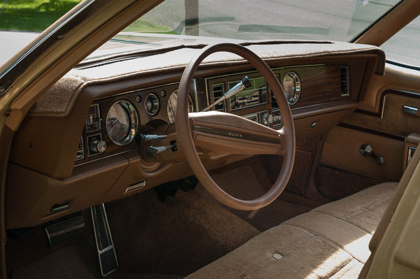 1977 Buick LeSabre - photo 9
