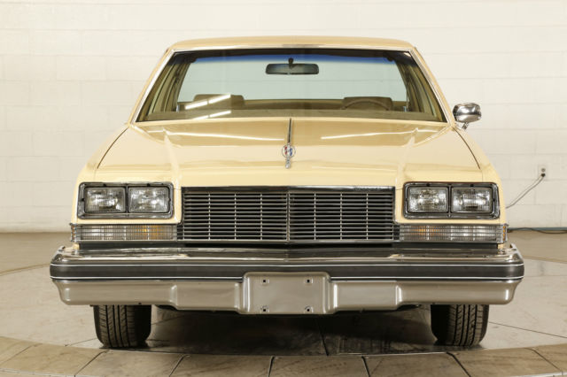 1977 Buick LeSabre - photo 2