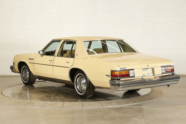 1977 Buick LeSabre - photo 6