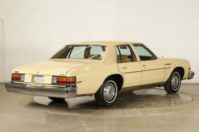 1977 Buick LeSabre - photo 8