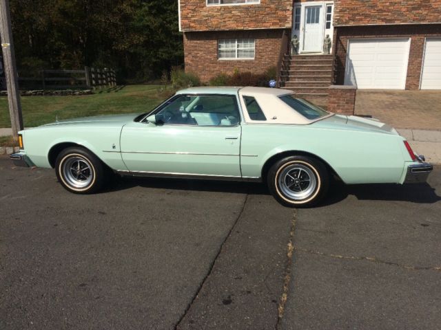 1977 Buick Regal - photo 2