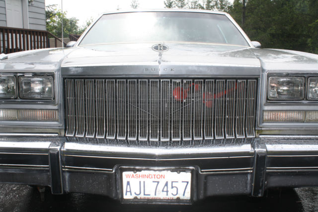 1977 Buick Riviera - photo 4