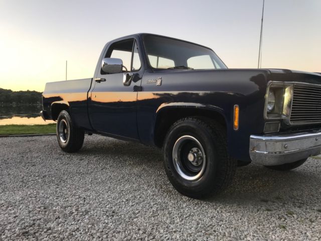 1977 Chevrolet C-10 - photo 2