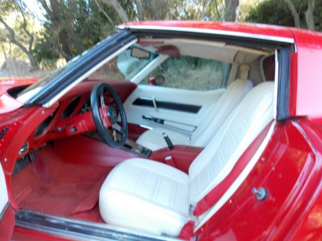1977 Chevrolet Corvette L82 Custom Level Trim - photo 10