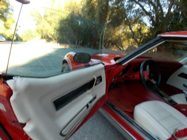1977 Chevrolet Corvette L82 Custom Level Trim - photo 11