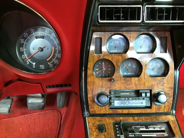 1977 Chevrolet Corvette L82 Custom Level Trim - photo 13