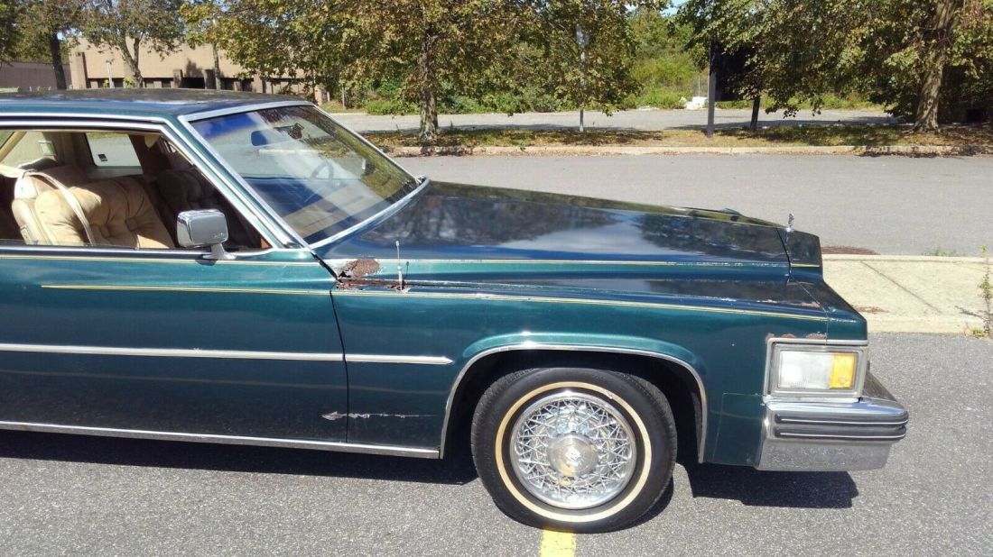 1977 Cadillac Fleetwood - photo 10