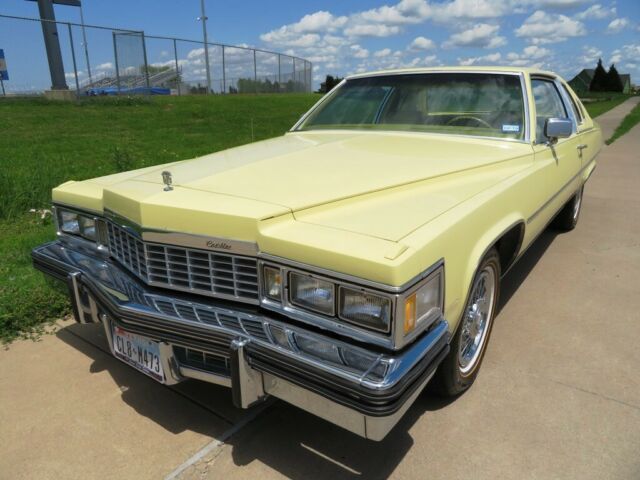 1977 Cadillac DeVille DeVille V8-425 2-door coupe 17k miles - photo 8