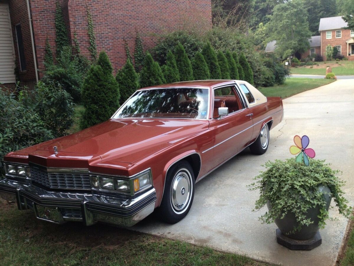 1977 Cadillac Coupe de ville 1977 Cadillac DeVille