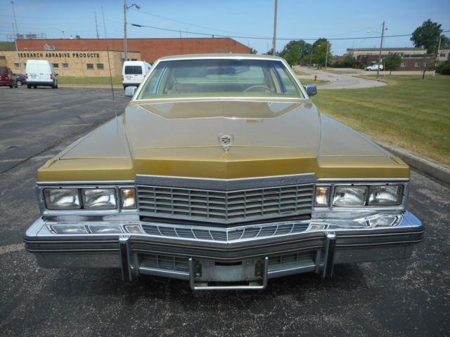 1977 Cadillac DeVille NO RESERVE AUCTION - LAST HIGHEST BIDDER WINS CAR! - photo 2