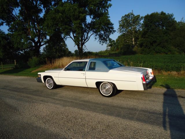 1977 Cadillac DeVille COUPE - photo 5