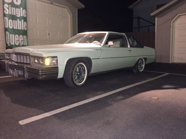 1977 Cadillac DeVille Coupe Deville - photo 2