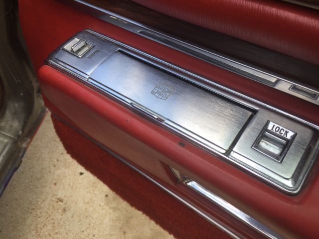1977 Cadillac DeVille - photo 13