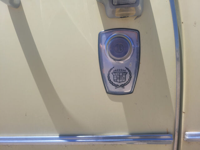 1977 Cadillac DeVille - photo 13