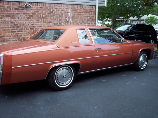 1977 Cadillac DeVille Coupe DeVille - photo 2