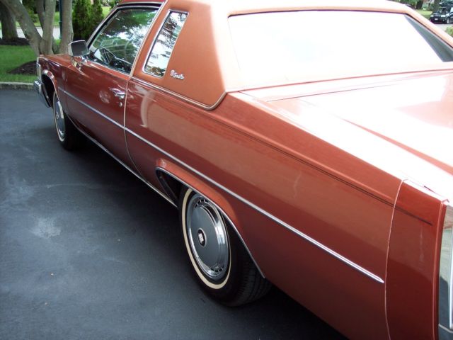 1977 Cadillac DeVille Coupe DeVille - photo 3