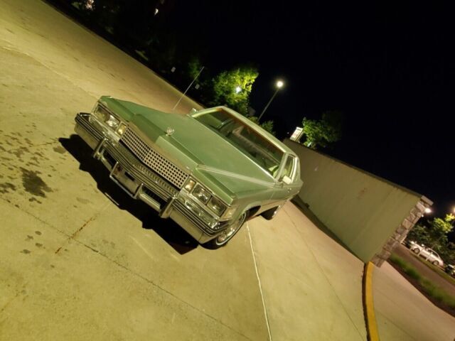 1977 Cadillac Coupe deVille,original 425 engine and 400 tranny Eldorado paint 1977 Cadillac DeVille