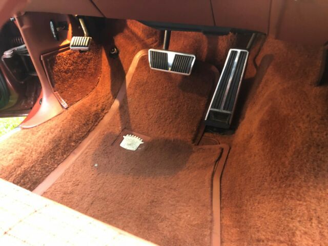 1977 Cadillac DeVille - photo 10